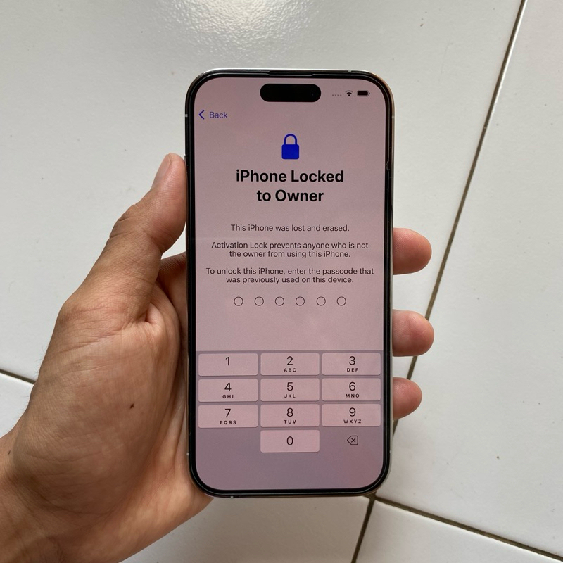 jual-iphone-14-pro-128gb-lupa-kunci-rantai-passcode-lock-icloud
