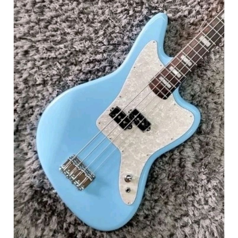 Jual Bass Mark Hoppus Signature Daphne Blue Custom Shopee Indonesia