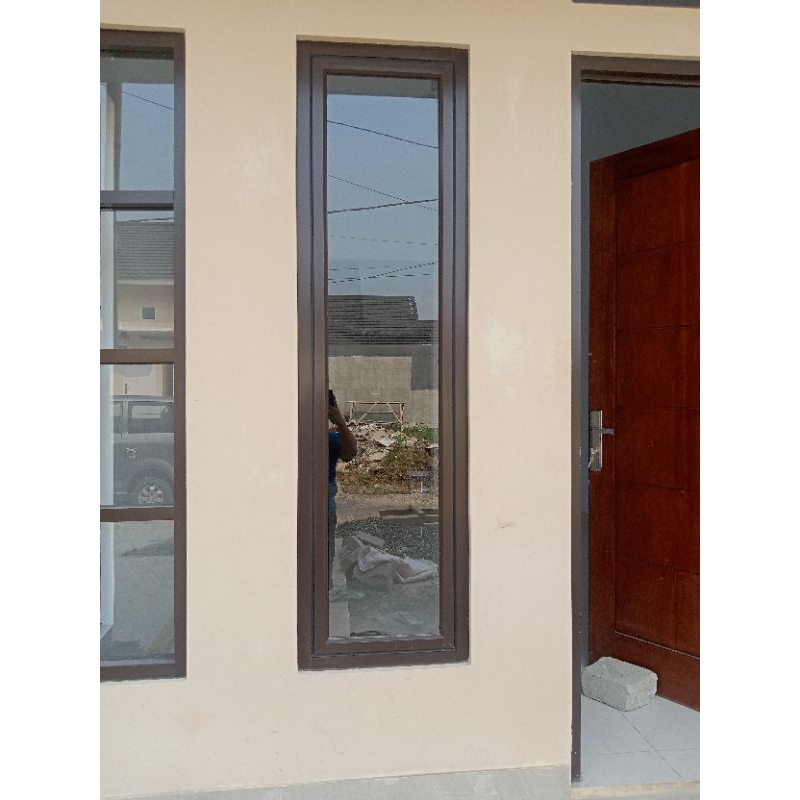 jendela aluminium cesment  lengkap T 160x L40 hitam ,putih coklat pengiriman bisa ke seluruh wilayah Indonesia!!