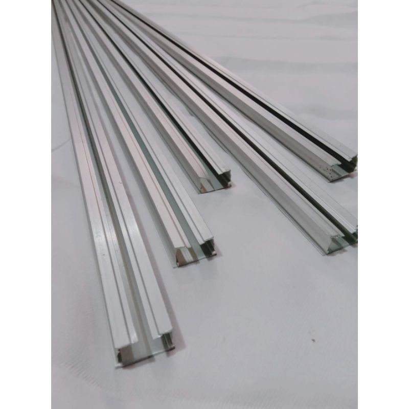 Jual Batang besi gorden saja kotak/rell alumunium gorden balok ...