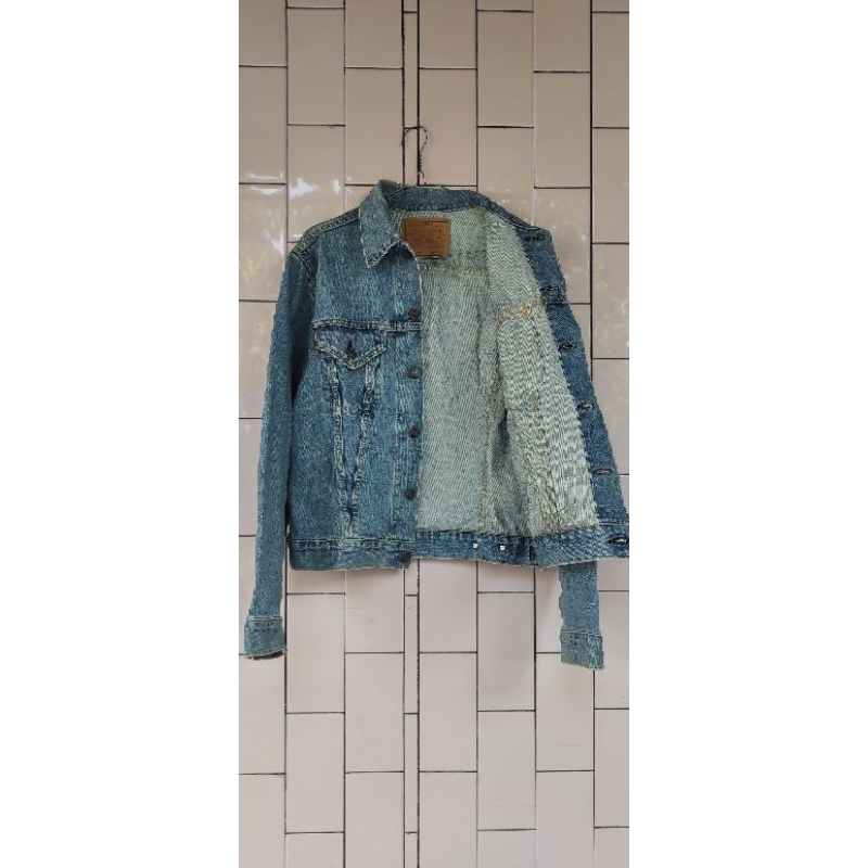 Jual 2 trucker levis made in china dan japan Shopee Indonesia