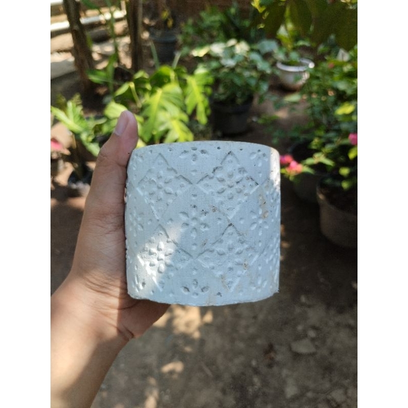 Jual Pot Tanaman Motif Batik | Shopee Indonesia