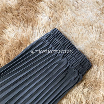Celana Kulot Plisket Mayung Kulot Mayung Plisket Mayung Pleated Culotte Pants Pleated Pants