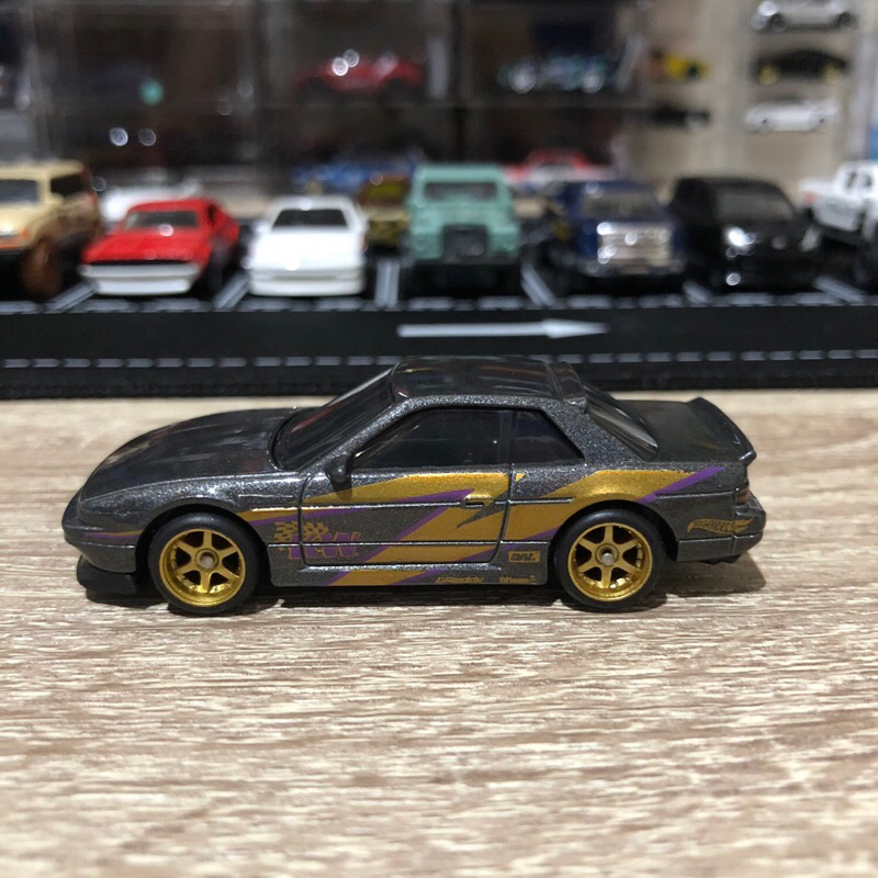 Jual Hot wheels nissan r32 dan silvia s13 custom | Shopee Indonesia