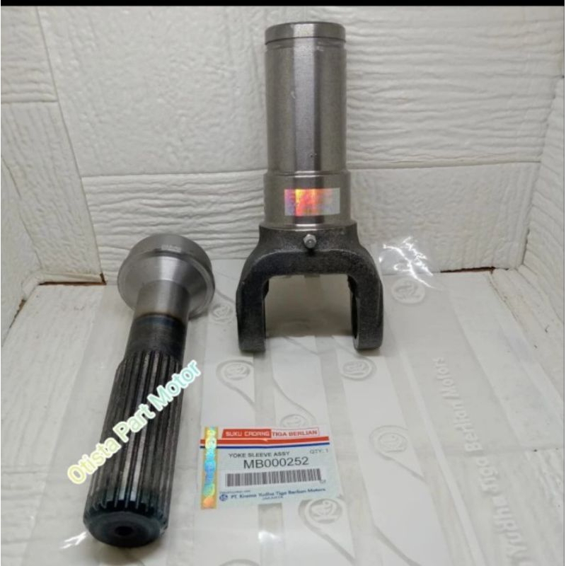 Jual yoke prop shaft sleeve assy set mitsubishi colt diesel ps100 ps