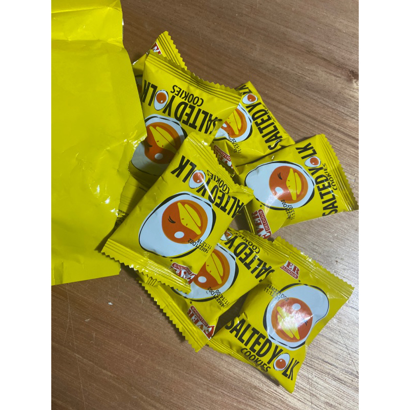 Jual salted yolk cookies brand malaysia sanck malaysia harga percs