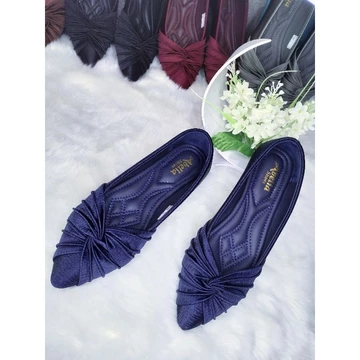 Abelia Shoes. Sepatu Slip On Flatshoes Satin Silk Salur