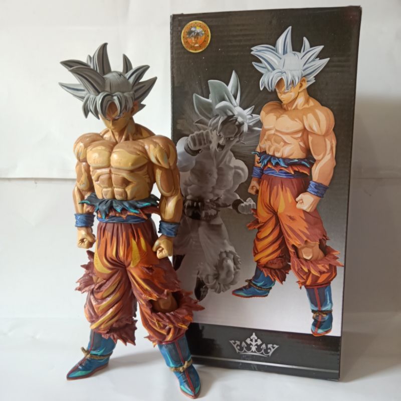 Figurine Dragon Ball Super Son Goku Ultra Instinct - 21 Cm - Collection