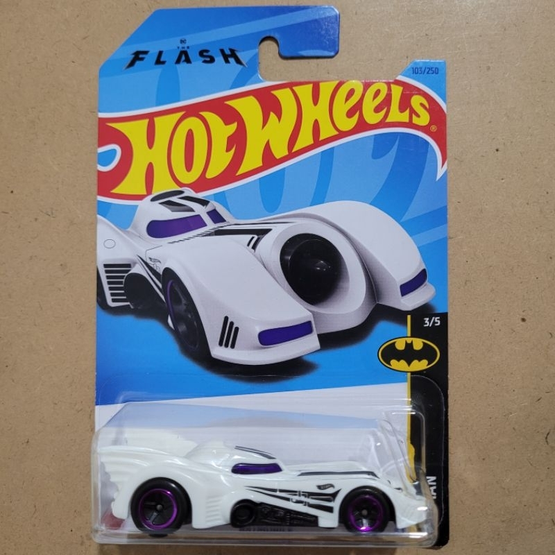 Jual HOT WHEELS BATMOBILE / BATMAN [ WHITE THE FLASH ] | Shopee Indonesia