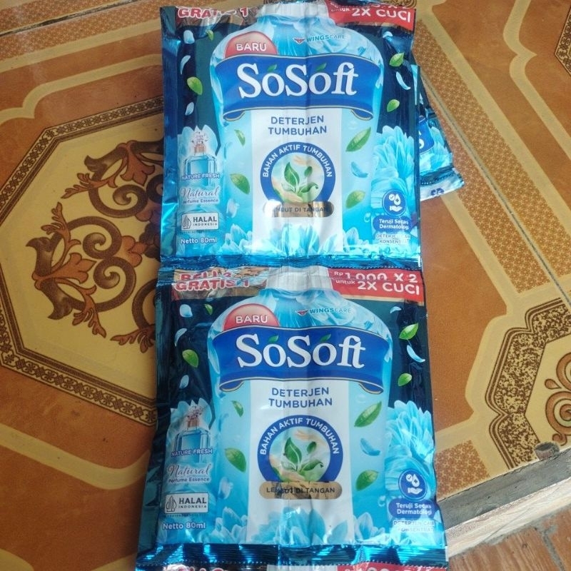 Jual sosoft deterjen sabun cair 2 renceng (12+4pcs) | Shopee Indonesia