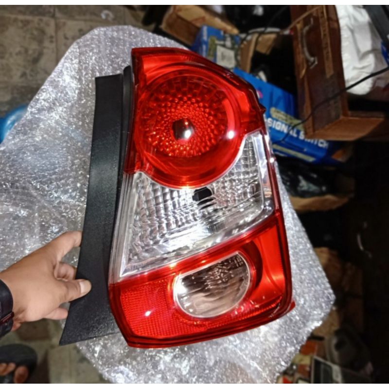 Jual LAMPU STOP KANAN RH ETIOS VALCO ORIGINAL | Shopee Indonesia