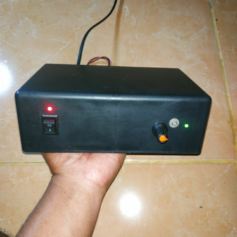 Jual radio tuner fm rakitan bekas masih layak pakai trfo 1 amper