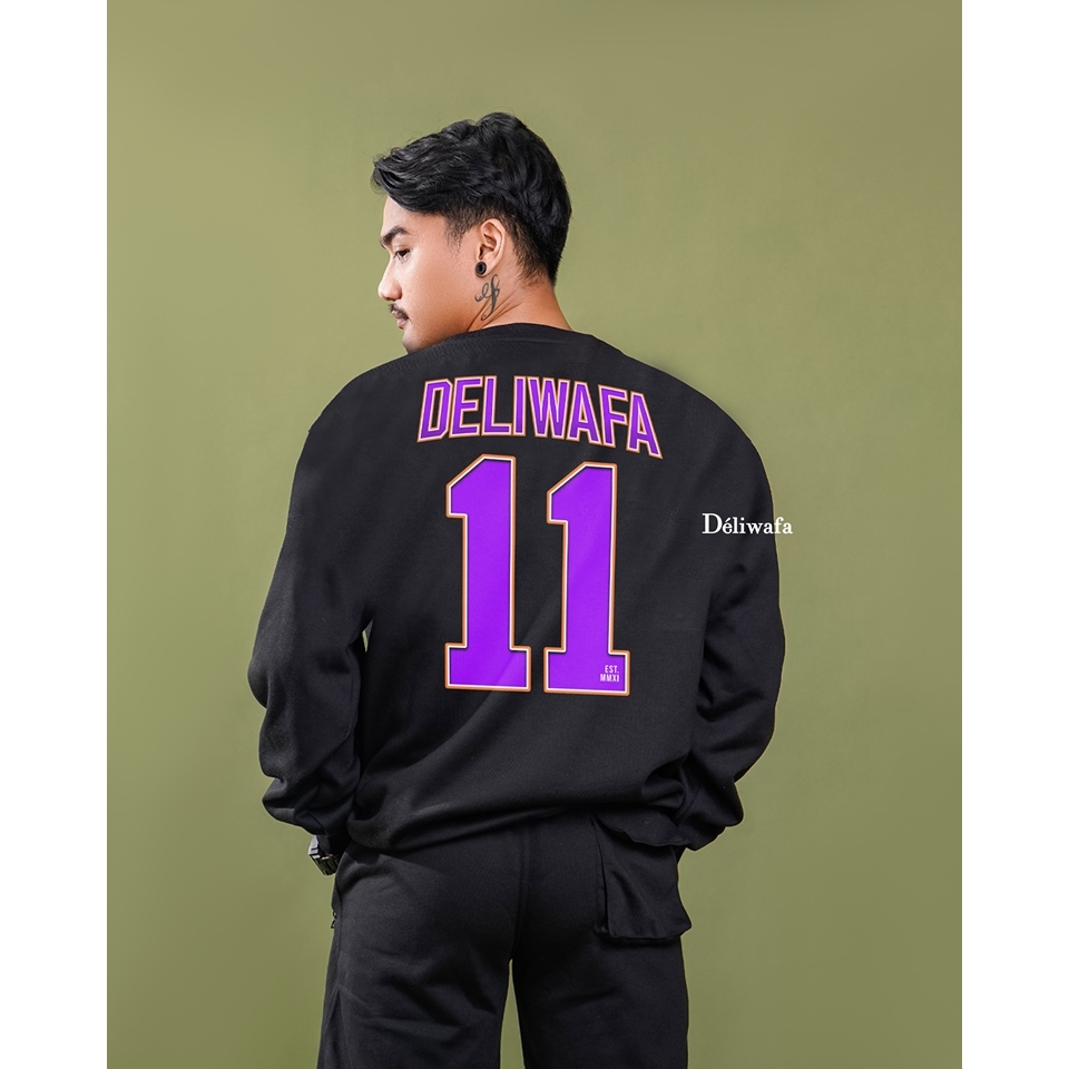 Jual Deliwafa Crewneck Sweatshirt - Delakers | Shopee Indonesia