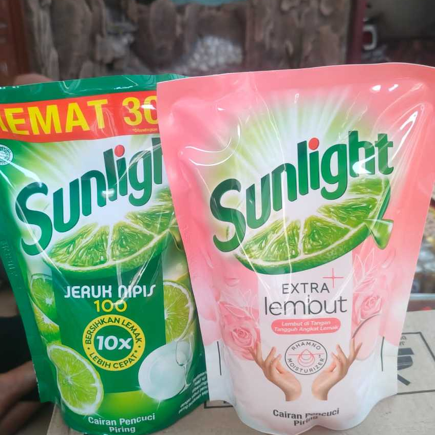 Jual Sunlight Sabun Cuci Piring Kemasan 650ML | Shopee Indonesia