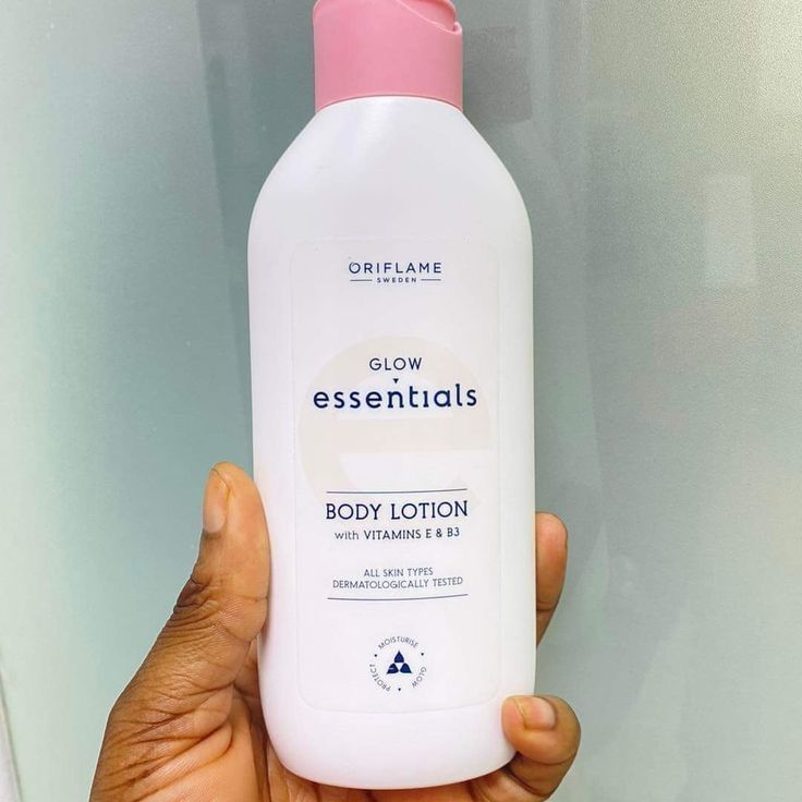 Jual Glow Essentials Body Lotion with Vitamins E & B3 Shopee Indonesia