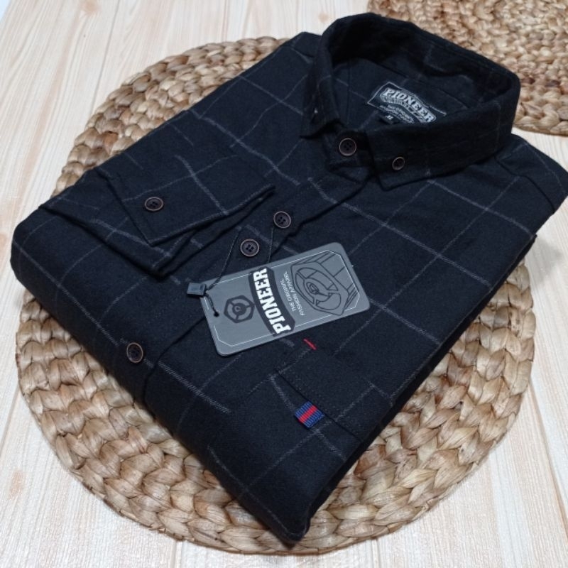 Jual Kemeja Flanel Couple | Kemeja Flanel Pria & Wanita Lengan Panjang