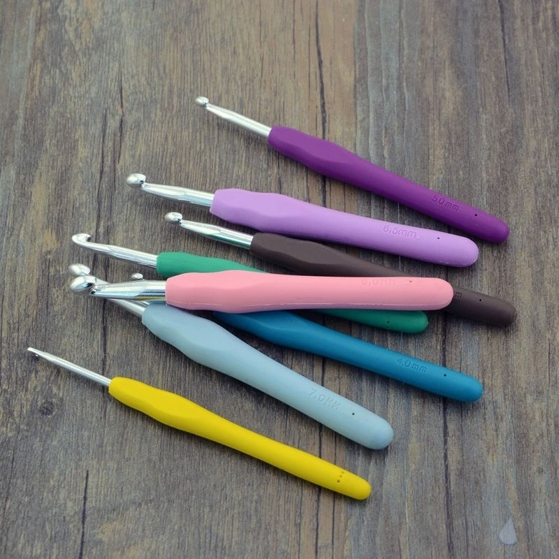 Jual Hakpen/Jarum rajut gagang karet hook aluminium original | Shopee ...