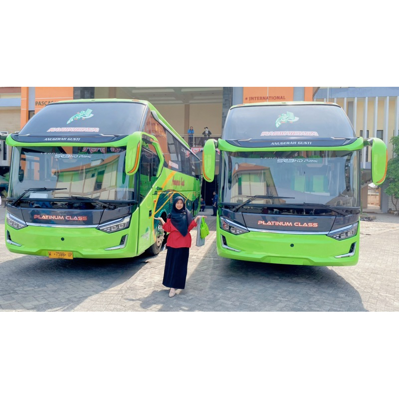 Pariwisata Jawa Timur: Mengungkap Pesona Nusantara dari Balik Jendela Bus