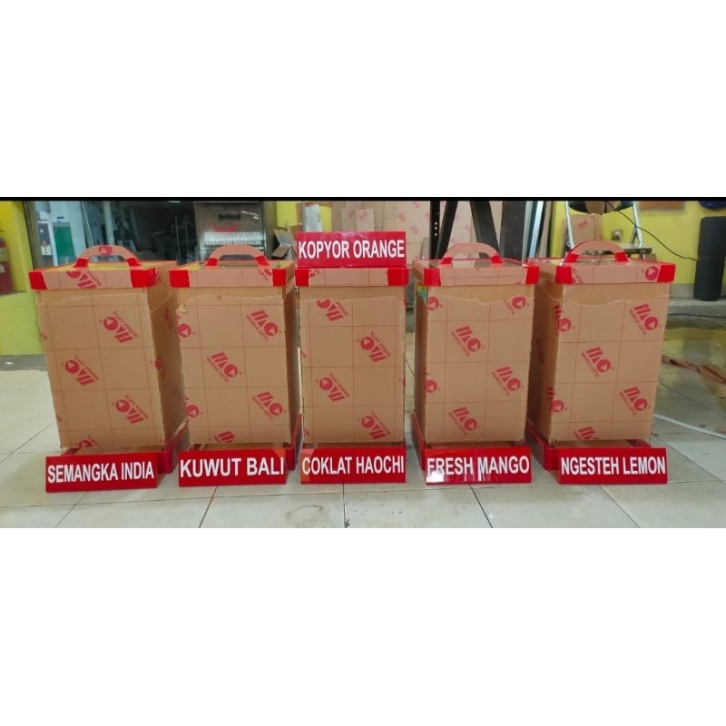 Jual Box ES BUAH AKRILIK 22 x 22 x 40 isi 15liter | Shopee Indonesia