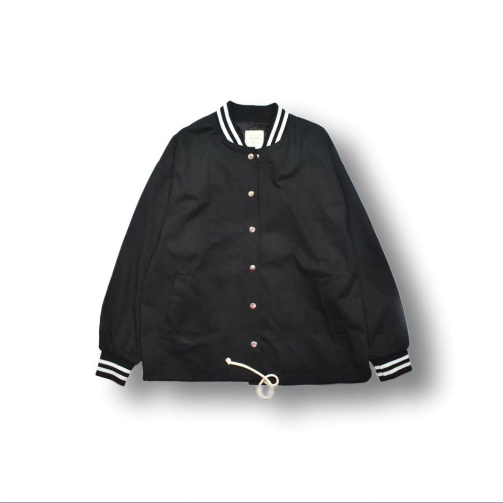 Jual Varsity Jacket (L) | Shopee Indonesia