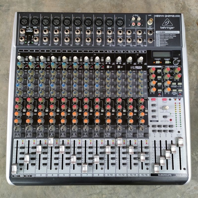 Jual mixer behringer xenyx qx2442usb bekas Shopee Indonesia