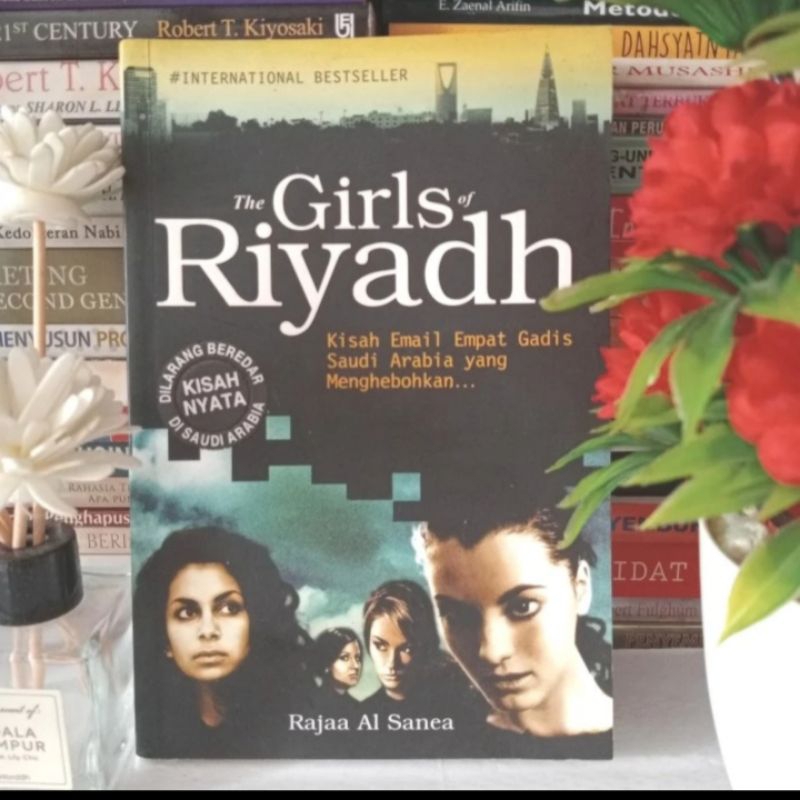Jual Original Novel Indonesia Best Seller Internasional The Girls Of Riyadh Shopee Indonesia 