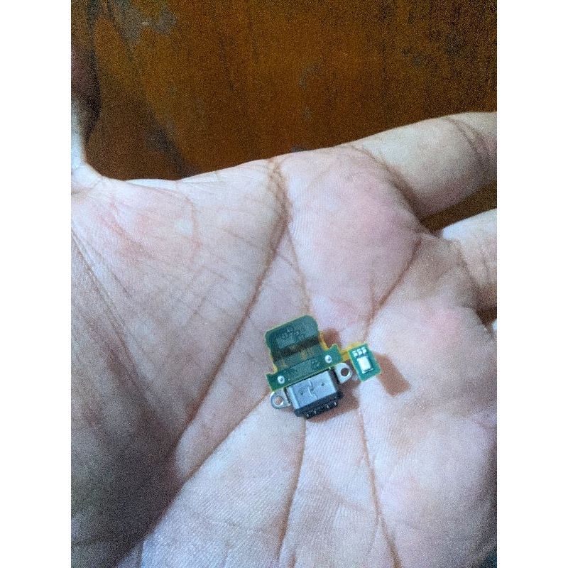 Jual #SOLDOUT CONNECTOR KONEKTOR PAPAN CAS SHARP AQUOS R2 ORIGINAL ...