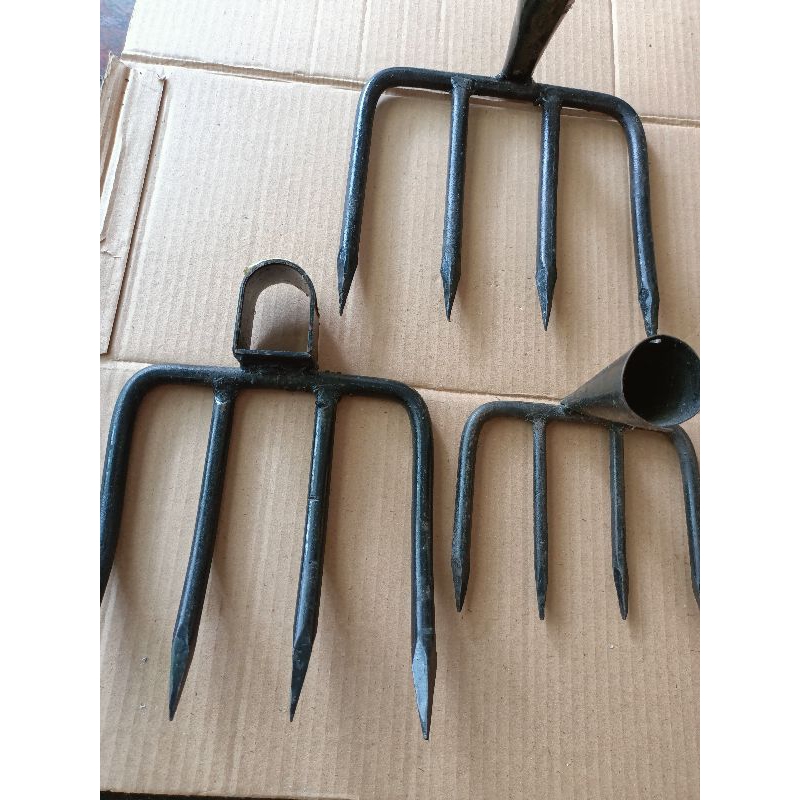 Jual GARUK SAMPAH / CANGKUL SAMPAH GOT / PACUL GARPU TANAH | Shopee ...