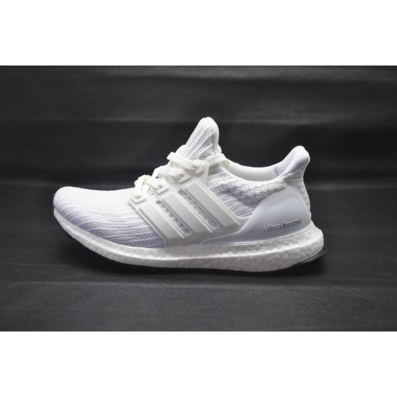 ultraboost 4.0 running white