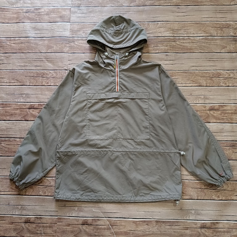 Nike cagoule jacket clearance