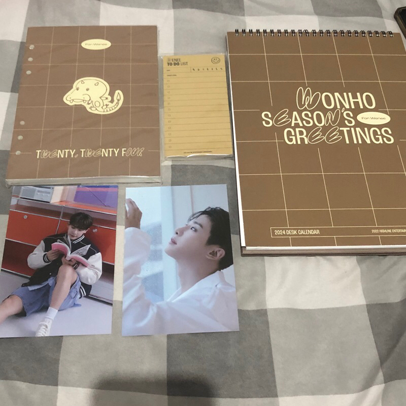 Jual Wonho Season’s Greetings 2024 Calendar Diary Official Shopee