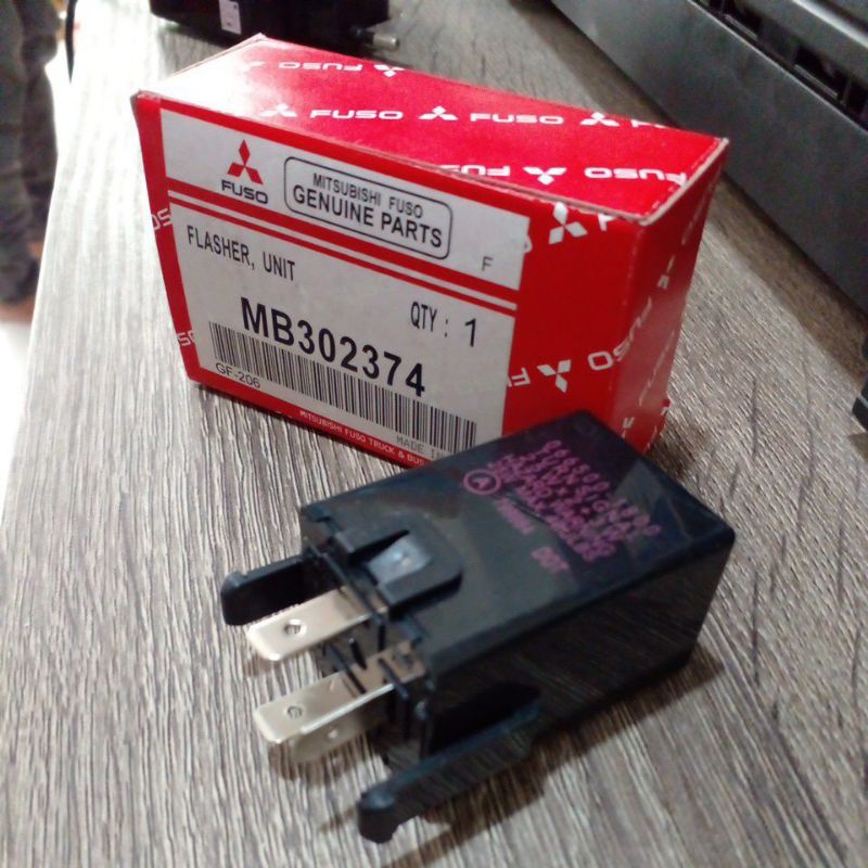 Jual Relay flasher 24v Mitsubishi colt diesel ps135 ragasa 3 kaaki ...