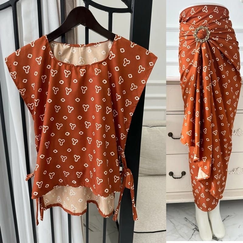 Jual 1set vest batik jumputan / rok lilit + gesper /vest jumputan ...