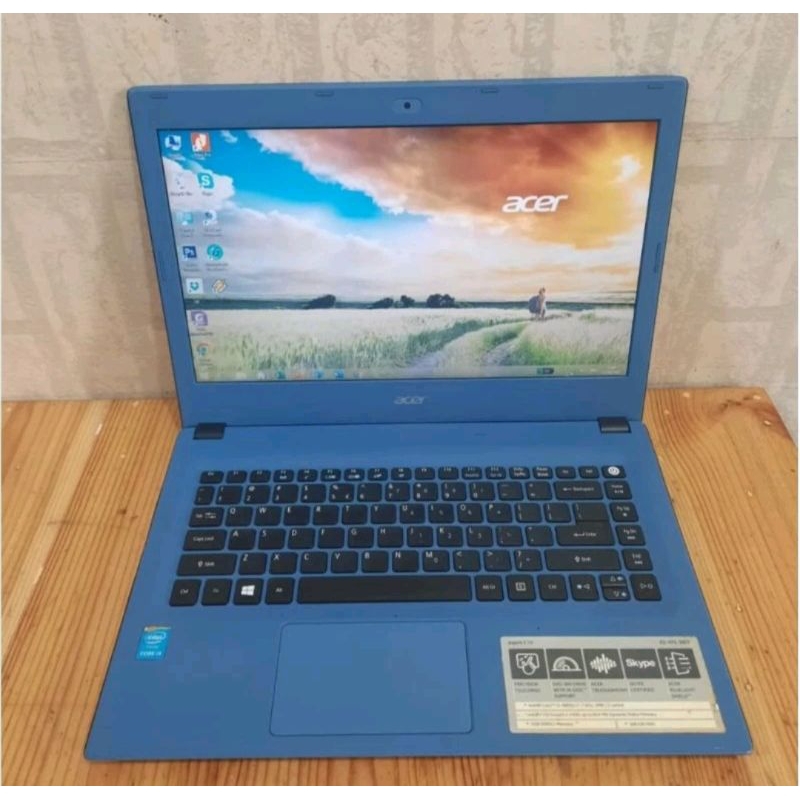 Laptop Acer Aspire E5-473 Cor i3-4005U Ram 4GB/HDD 500GB windows 10 layar  14 inch full aplikasi siap pakai