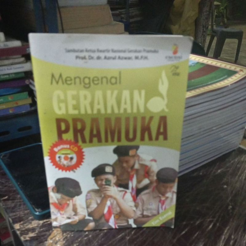 Jual Buku Mengenal Gerakan PRAMUKA | Shopee Indonesia