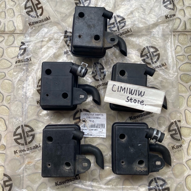 Jual BOX KOTAK HSAS NINJA R RR KRR SUPERKIPS ORIGINAL | Shopee Indonesia