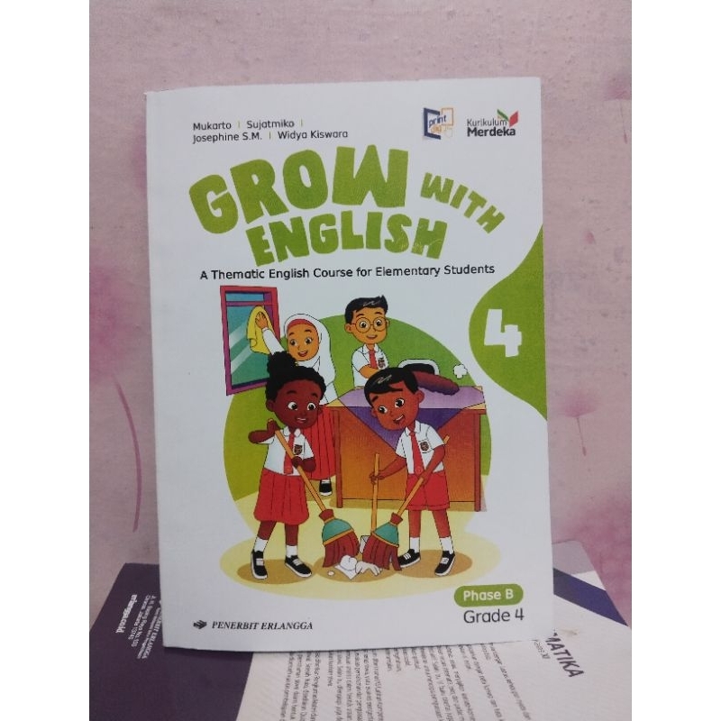 Jual Buku Grow With English Kurikulum Merdeka SD Kelas 4 karya Mukarto, dkk