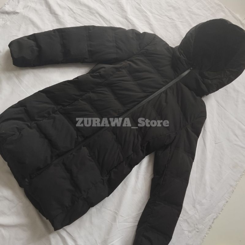 Jual Jacket Bulang UNIQLO Seamless Long Size S Outdoor Winter Gunung ...