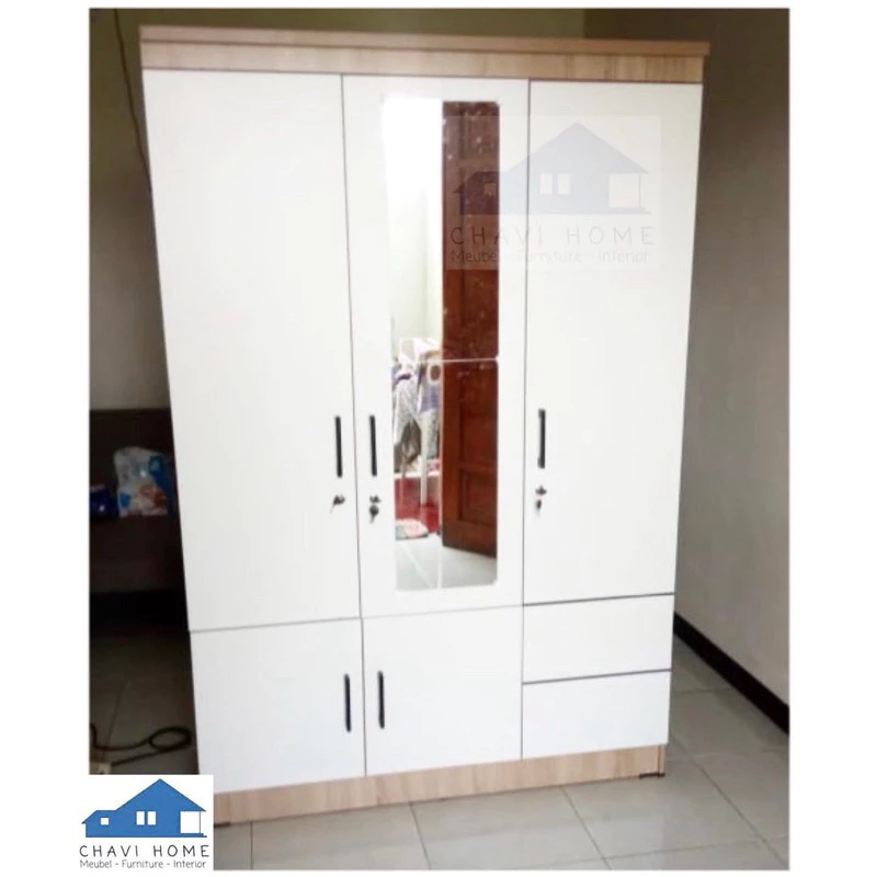 Detail Lemari Pakaian 3 Pintu Chavihome