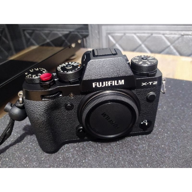 Jual FUJIFILM XT-2 BODY ONLY | Shopee Indonesia
