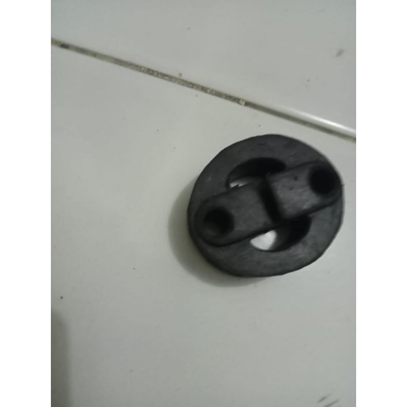 Jual Karet Gantungan Knalpot Viar Karya Tossa Roda 3 ( Harga Per Biji