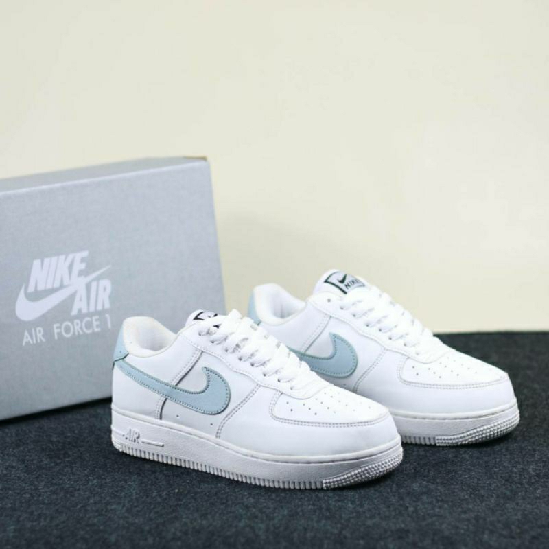 nik3 air force 1
