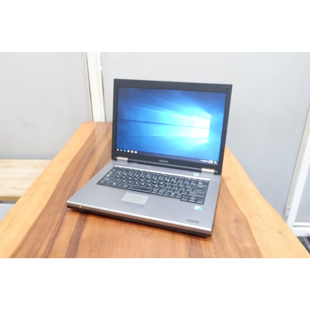 東芝：dynabook Satelite K32V 160GB 2GB