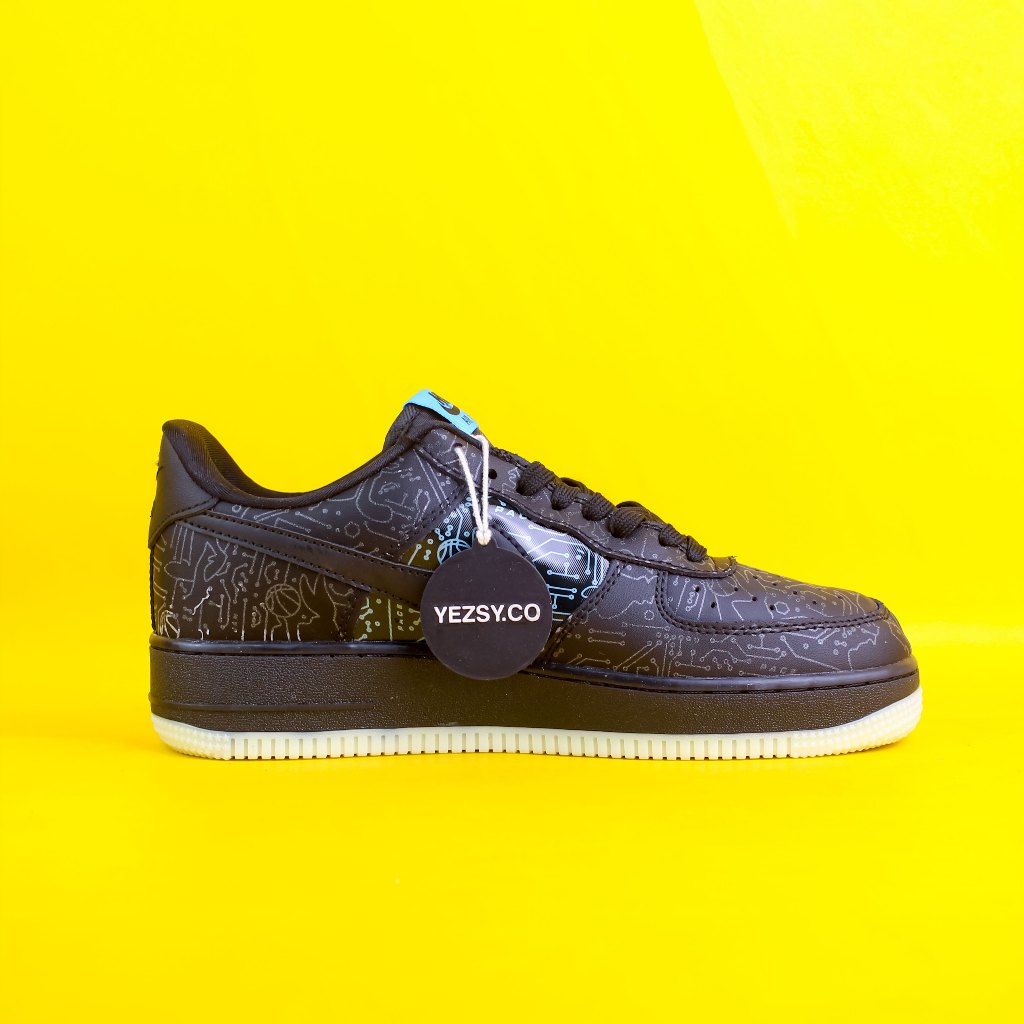 Jual Sepatu x Space Jam A New Legacy Air Force 1 07 Computer Chip ...