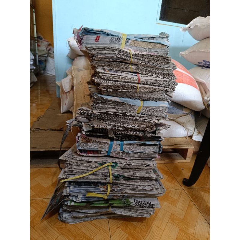 Jual 1Kg Koran Bekas Tribun Kondisi Baru Belum Pernah dipakai | Shopee ...