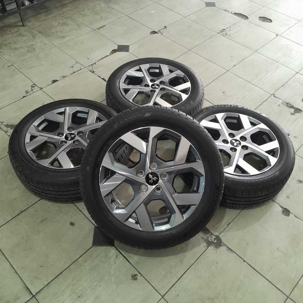 Jual VELG ORIGINAL STD MOBIL NEW X PANDER R17 LEBAR 6,5 PCD 5X114 ET 46 ...