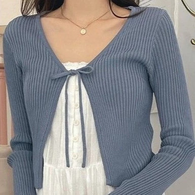 Detail Cardigan 3