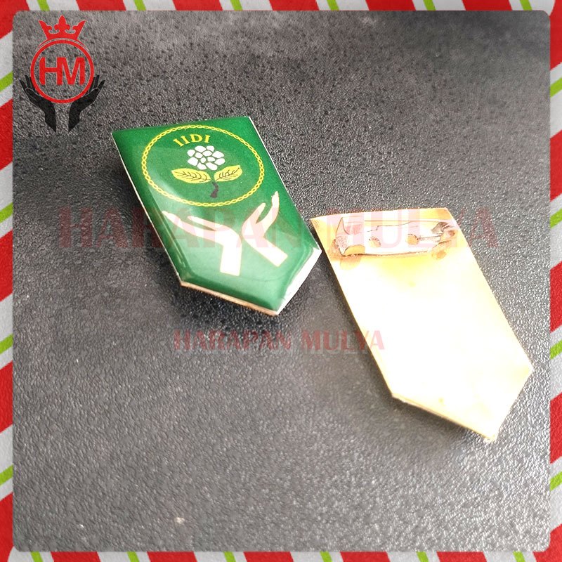 Jual Bros Ikatan Isteri Dokter Indonesia - Pin IIDI Lencana Hjau Logo ...