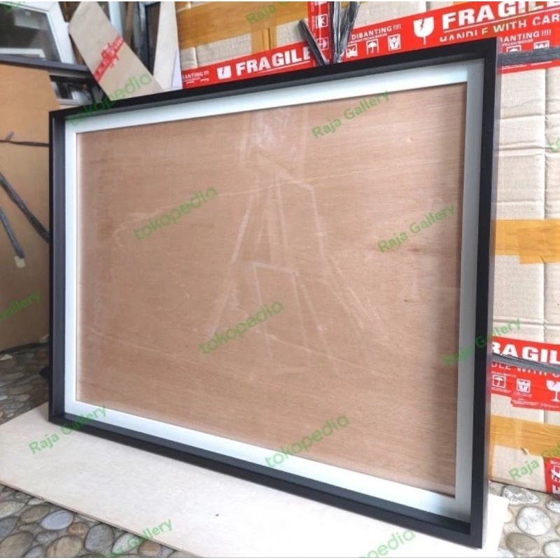 Jual Bingkai / Frame Box Double Frame Lis Putih - Pigura Minimalis - 6R ...