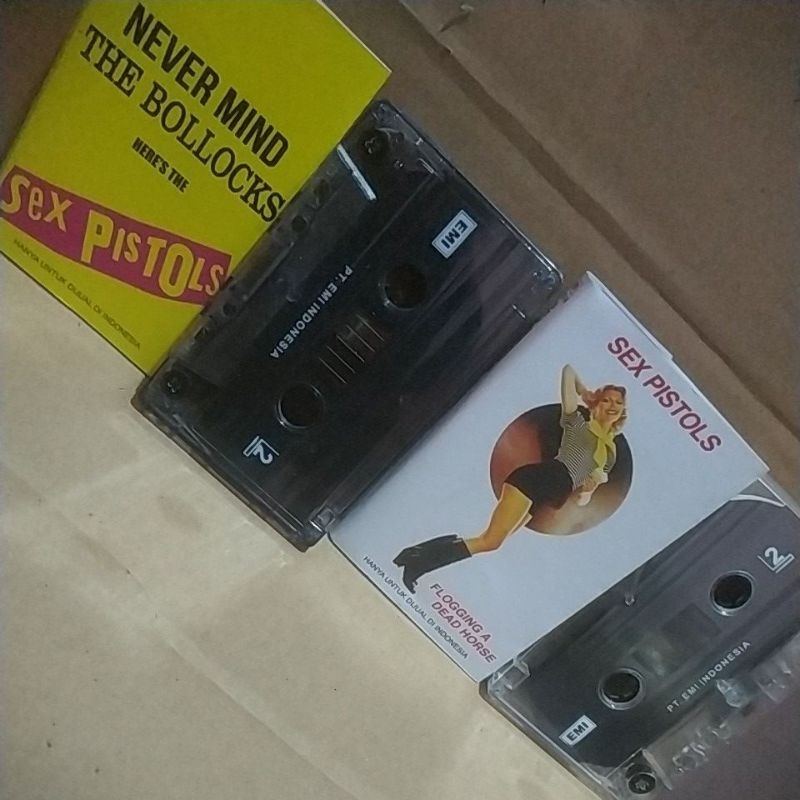 Jual Sex Pistol Cassette Tape Bundle 2 pcs  Shopee Indonesia 